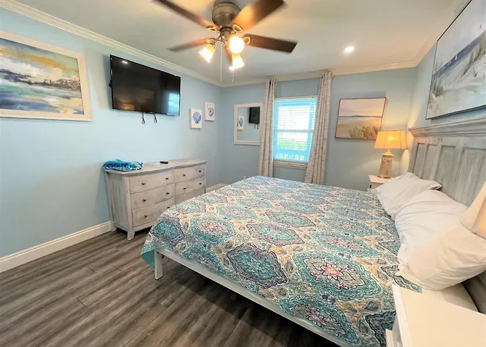 Live On Island Time! Great Condo, Very Holiday home Gulf Shores